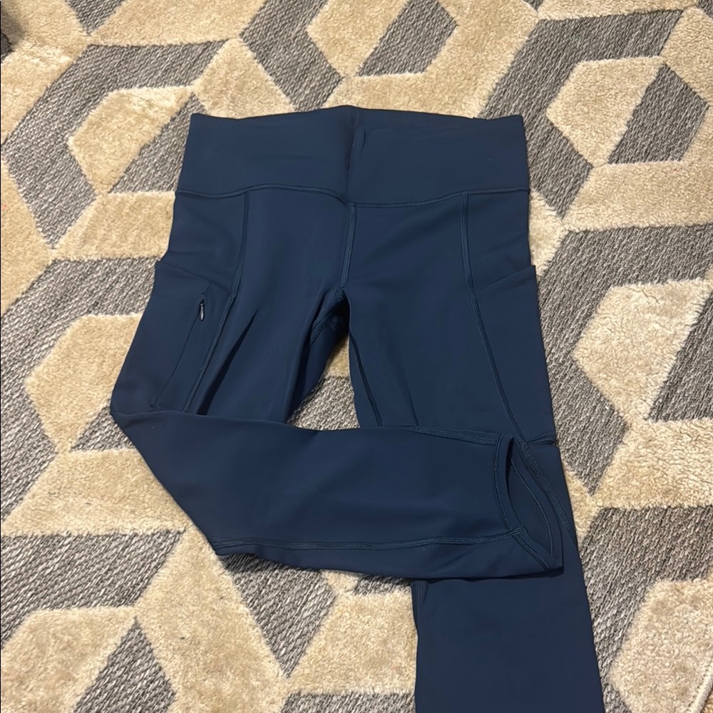 Athleta Capri leggings